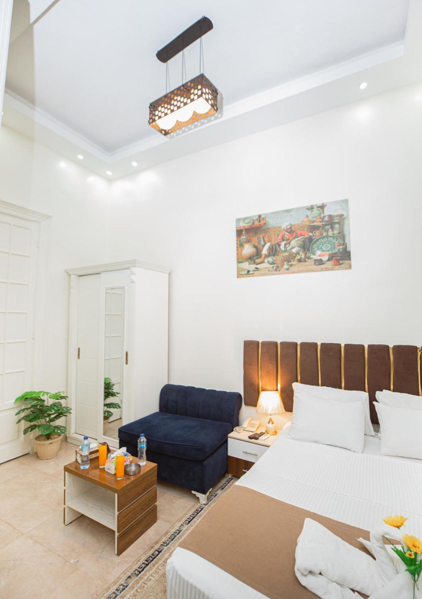 Downtown Antique Hotel Cairo Exterior photo