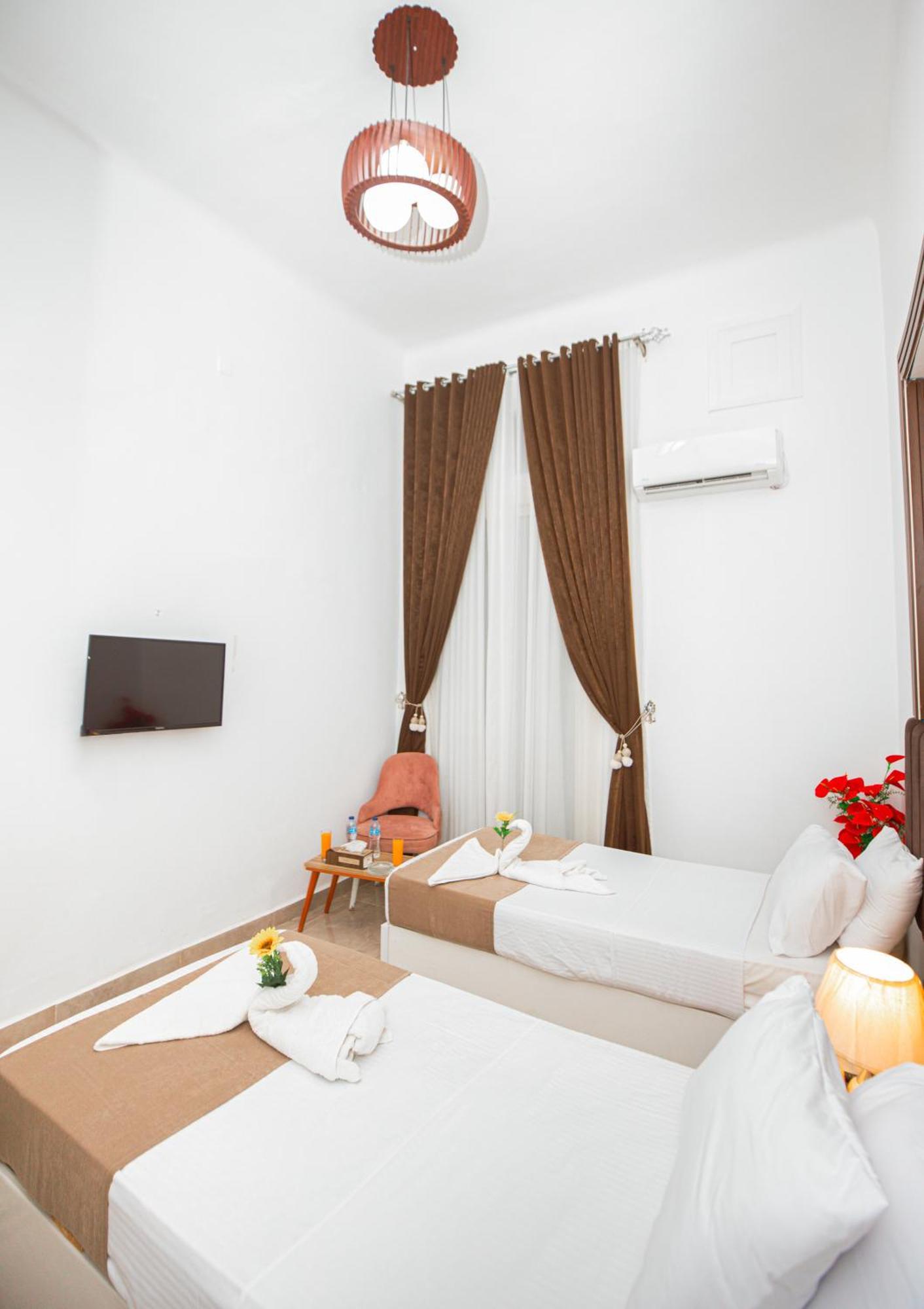 Downtown Antique Hotel Cairo Exterior photo