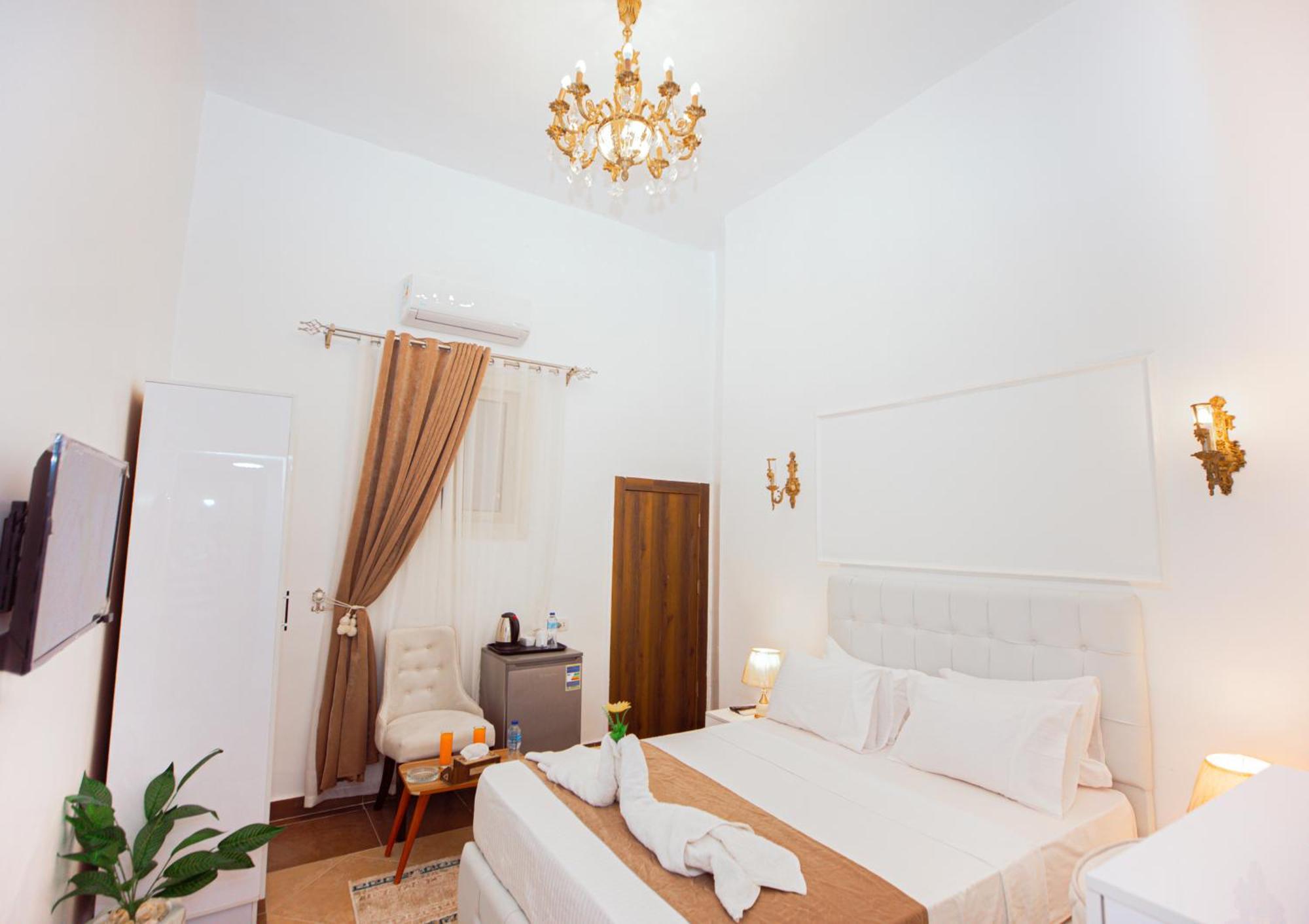 Downtown Antique Hotel Cairo Exterior photo